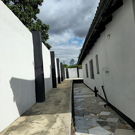 26 Pike Place Mutare Exterior foto